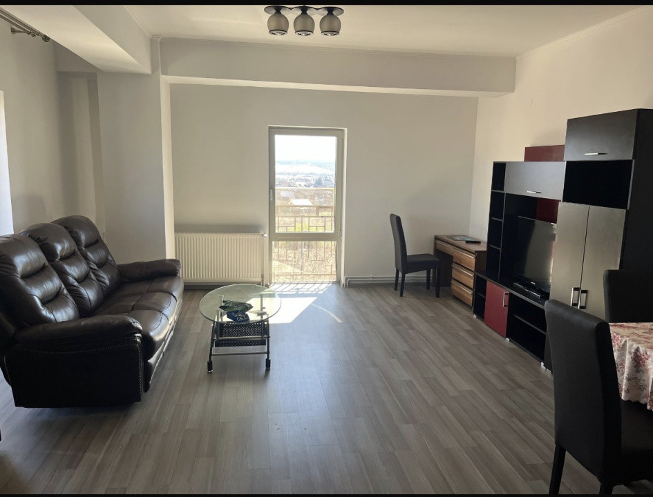 Apartament 2 camere- Zona de Vest , Aeroport