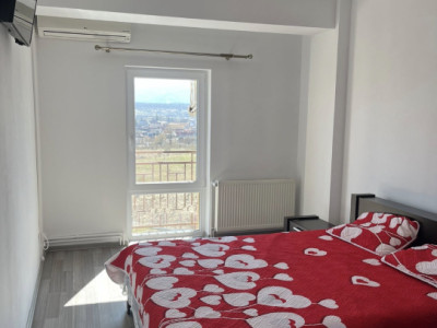 Apartament 2 camere- Zona de Vest , Aeroport