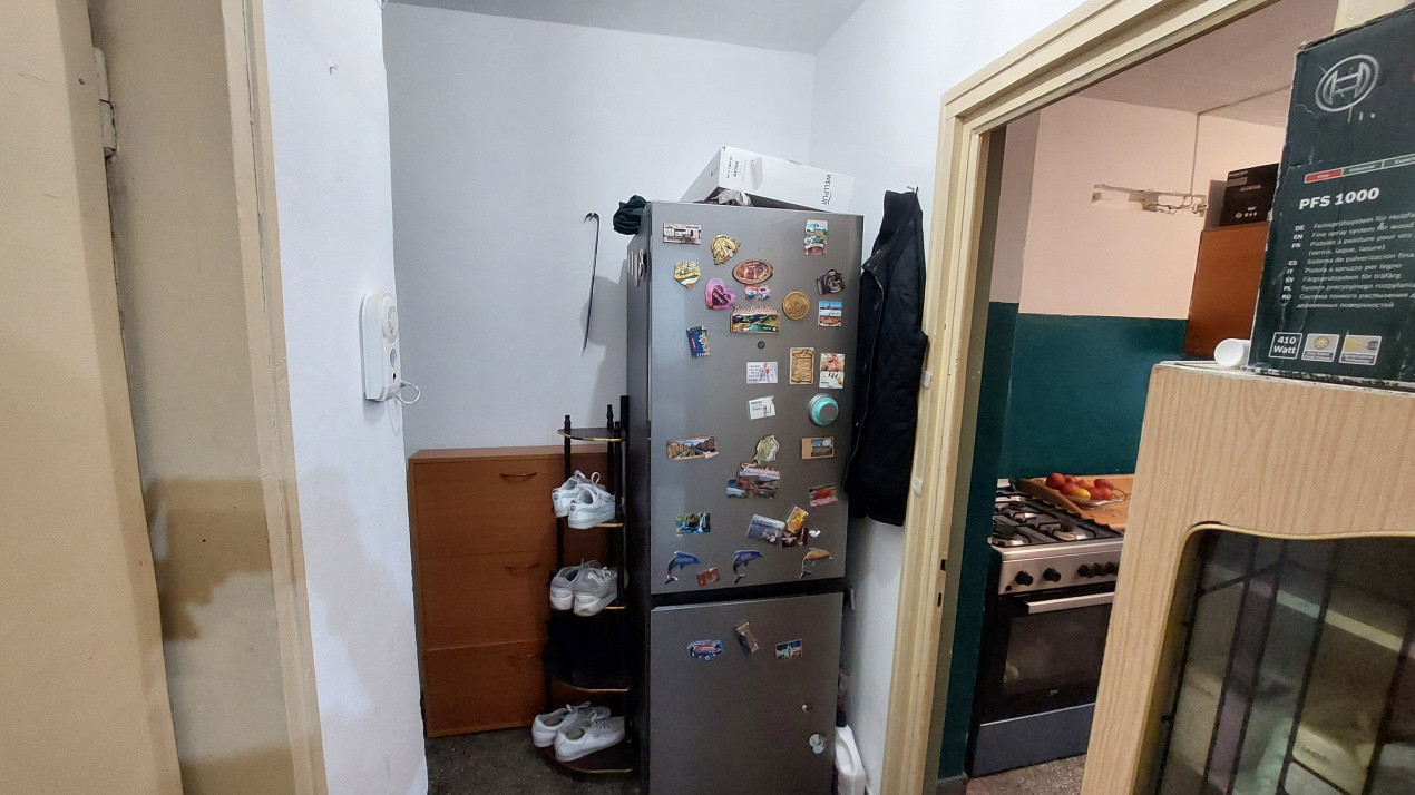 Apartament doua camere semidecomandat, etajul 3, Brazda zona Paltinis