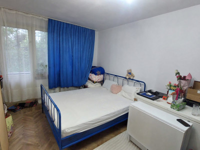 Apartament doua camere semidecomandat, etajul 3, Brazda zona Paltinis