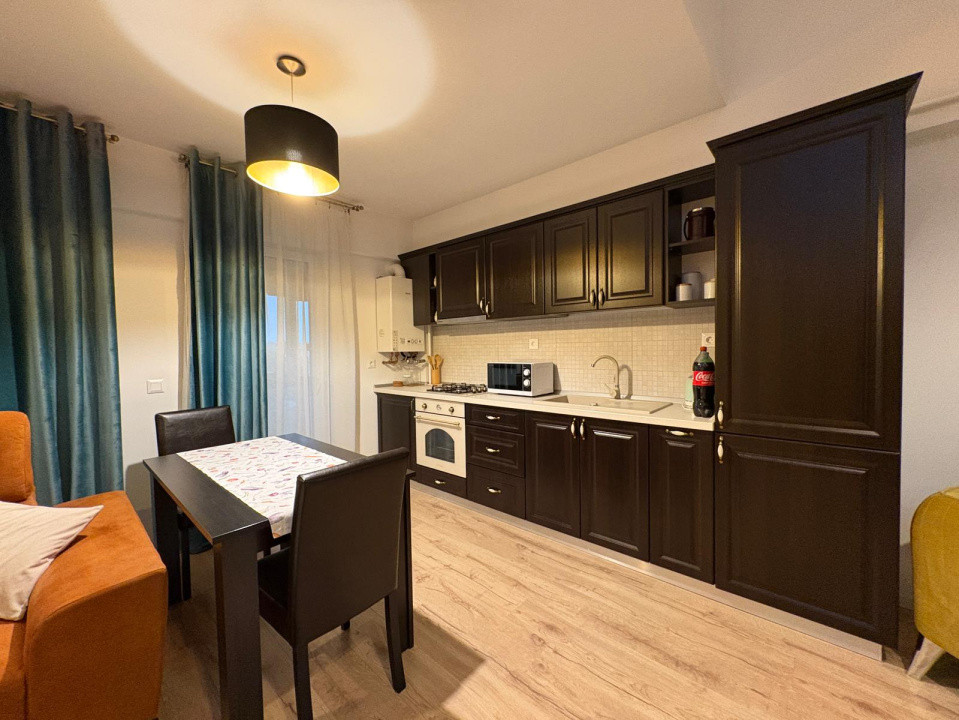 Apartament, 2 camere, 67 mp, open space, Cartier Brazda, zona Unitatea Militara