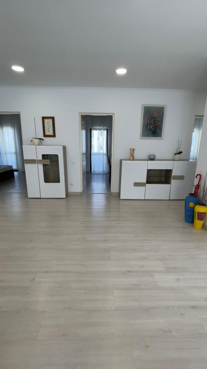 Penthouse de inchiriat 3 camere - terasa PANORAMICA | 80 mp | Zona Doamna Stanca