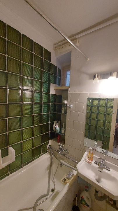 Vânzare apartament 1 camere ( garsonieră) Centru Istoric Brașov