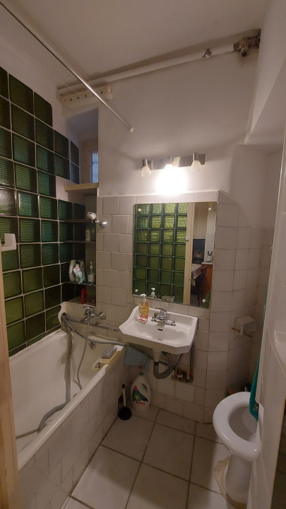 Vânzare apartament 1 camere ( garsonieră) Centru Istoric Brașov