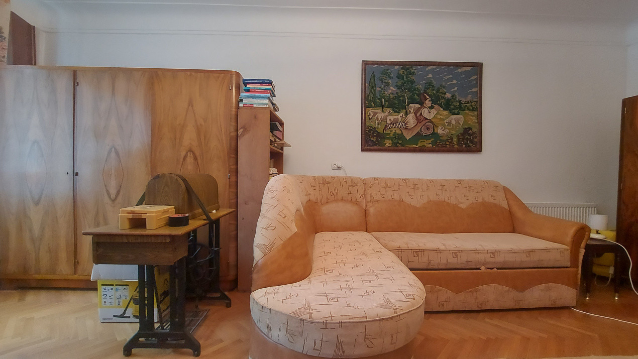 Vânzare apartament 1 camere ( garsonieră) Centru Istoric Brașov