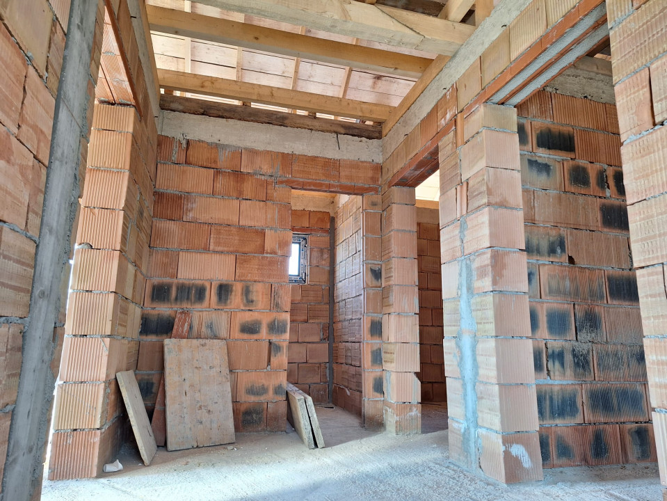 Oportunitate! Vânzare casă în Sânnicoară, 120 mp. 195000 Eur