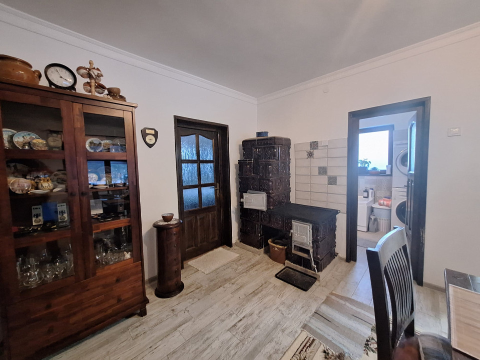 Casă ultrafinisată, zonă turistică com IARA, 188 mp 170000E!
