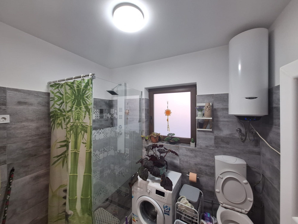 Casă ultrafinisată, zonă turistică com IARA, 188 mp 169900E!