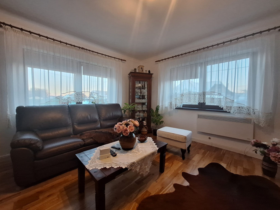 Casă ultrafinisată, zonă turistică com IARA, 188 mp 169900E!