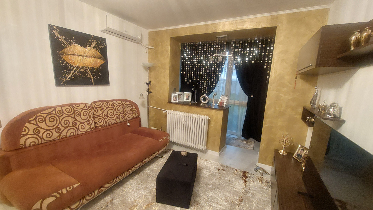 Apartament doua camere semidecomandat, etajul 4, Calea Bucuresti zona Institut