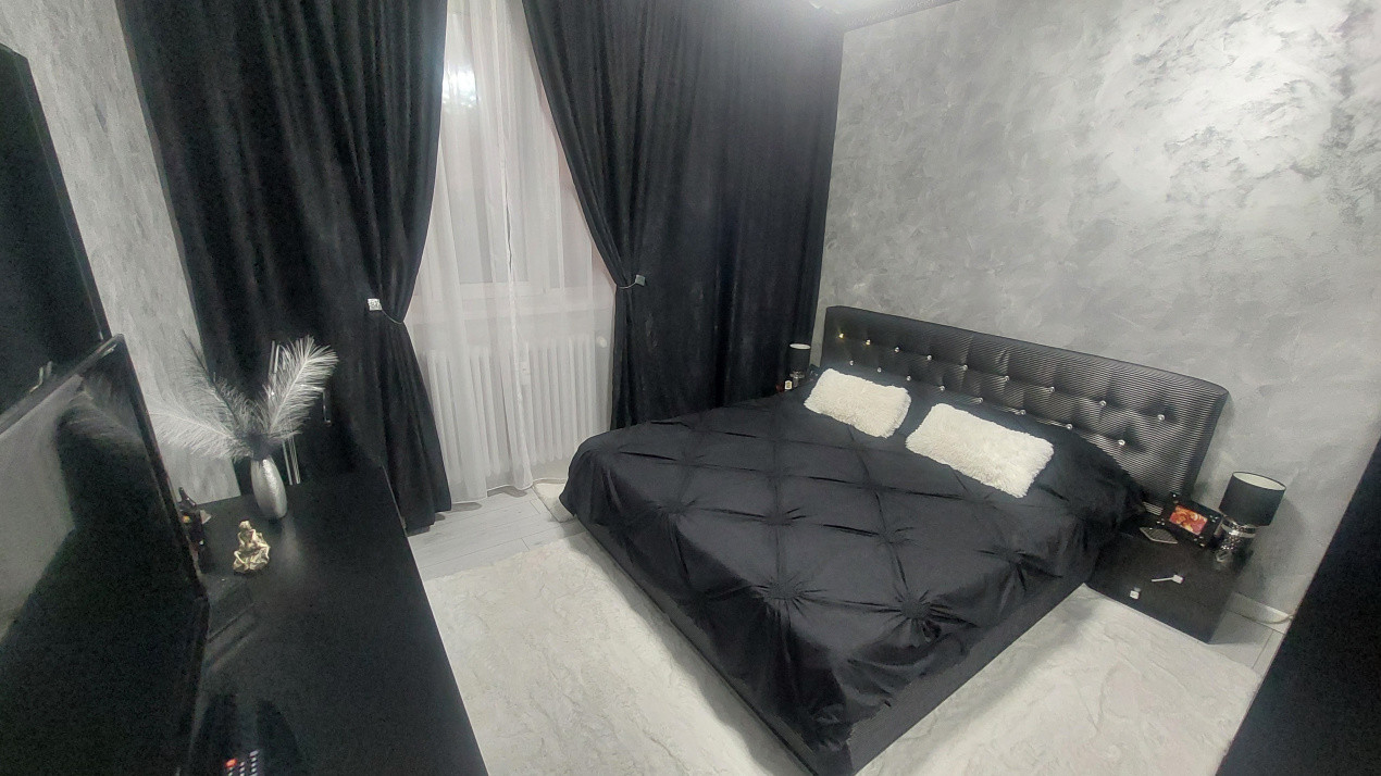 Apartament doua camere semidecomandat, etajul 4, Calea Bucuresti zona Institut