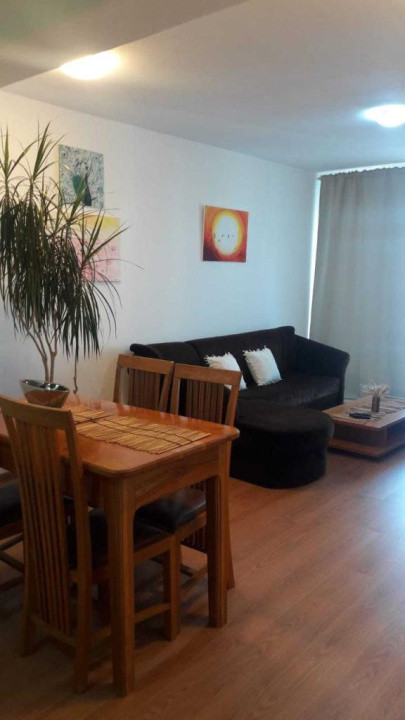 Apartament de închiriat- 3 camere (62 mp)
