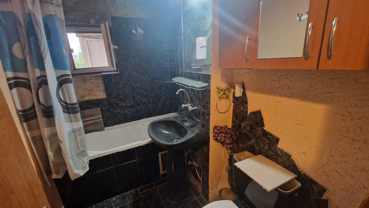 Apartament 2 camere, semidecomandat, 48mp, Brazda, zona Baba Novac