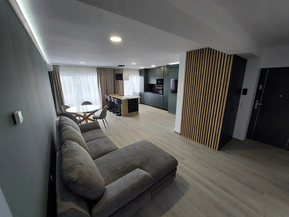 Penthouse de inchiriat 4 camere-terase PANORAMICE  | 107 mp|Zona C. Kogalniceanu