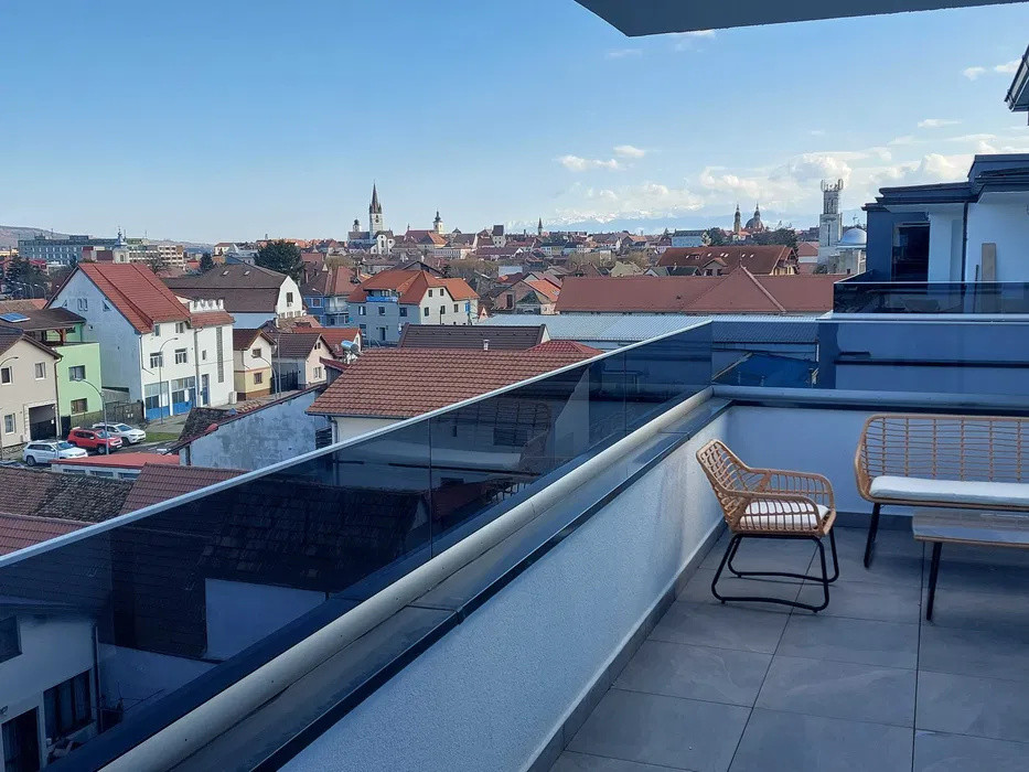 Penthouse de inchiriat 4 camere-terase PANORAMICE  | 107 mp|Zona C. Kogalniceanu