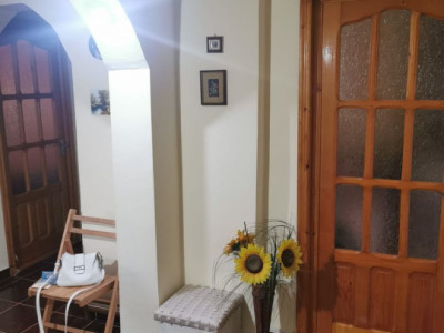 Apartament 3 camere Str. Aleea Florilor