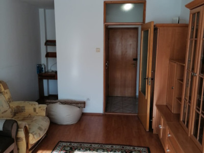 Apartament cu 1 cameră de vânzare, Mănăștur, 40 mp., 95000 Euro