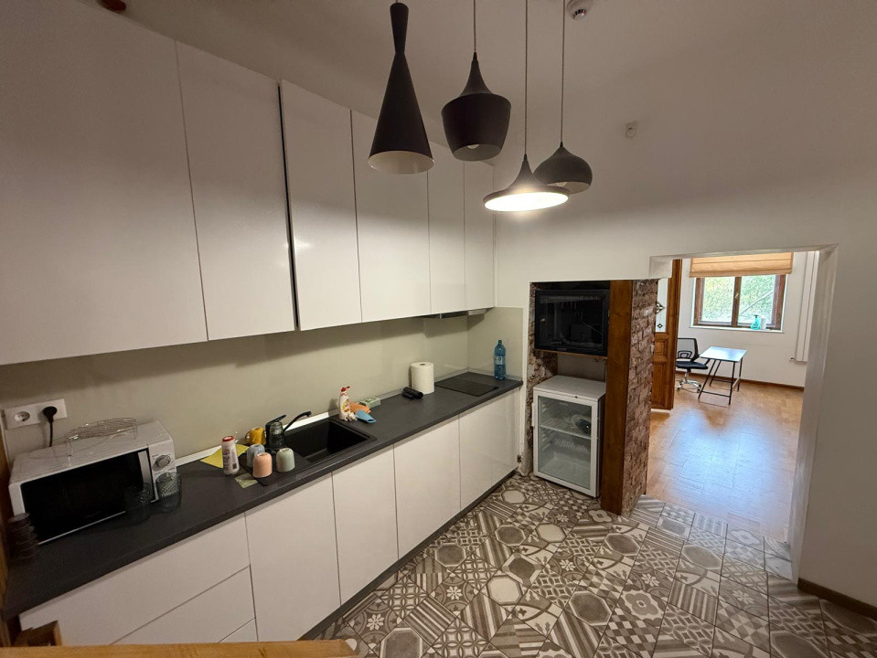 Inchiriere birou ultracentral 66 mp. 750 EUR