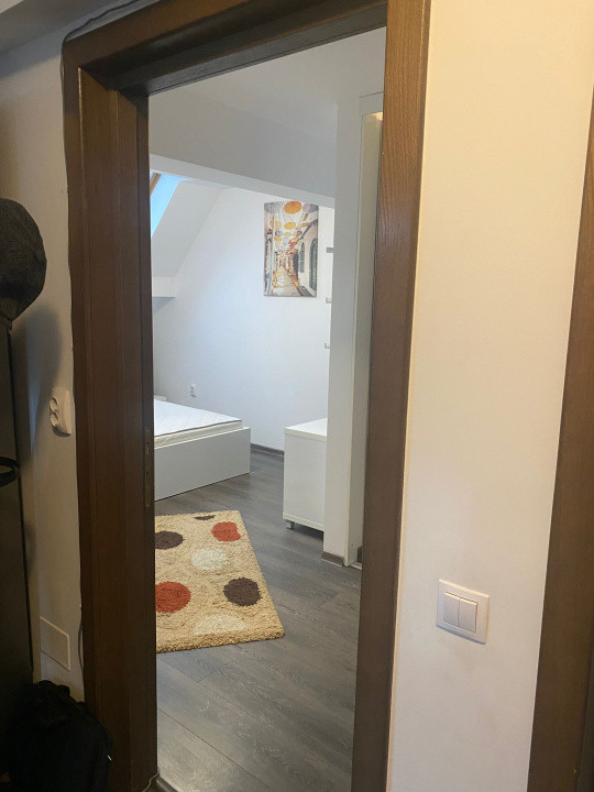 Vânzare apartament 3 camere tip PENTHOUSE Tractorul(Coresi) Brașov
