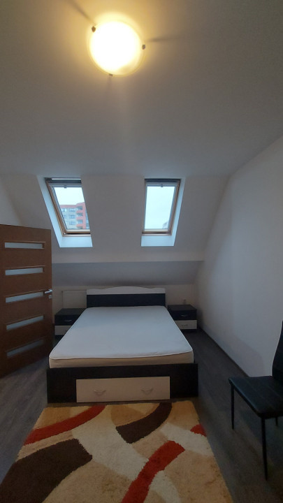 Vânzare apartament 3 camere tip PENTHOUSE Tractorul(Coresi) Brașov