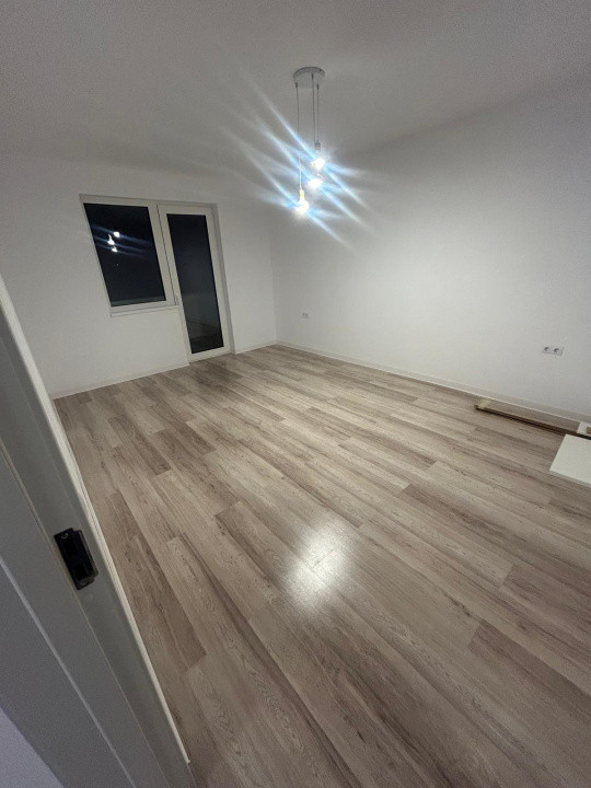 Apartament de închiriat- 2 camere (56 mp)