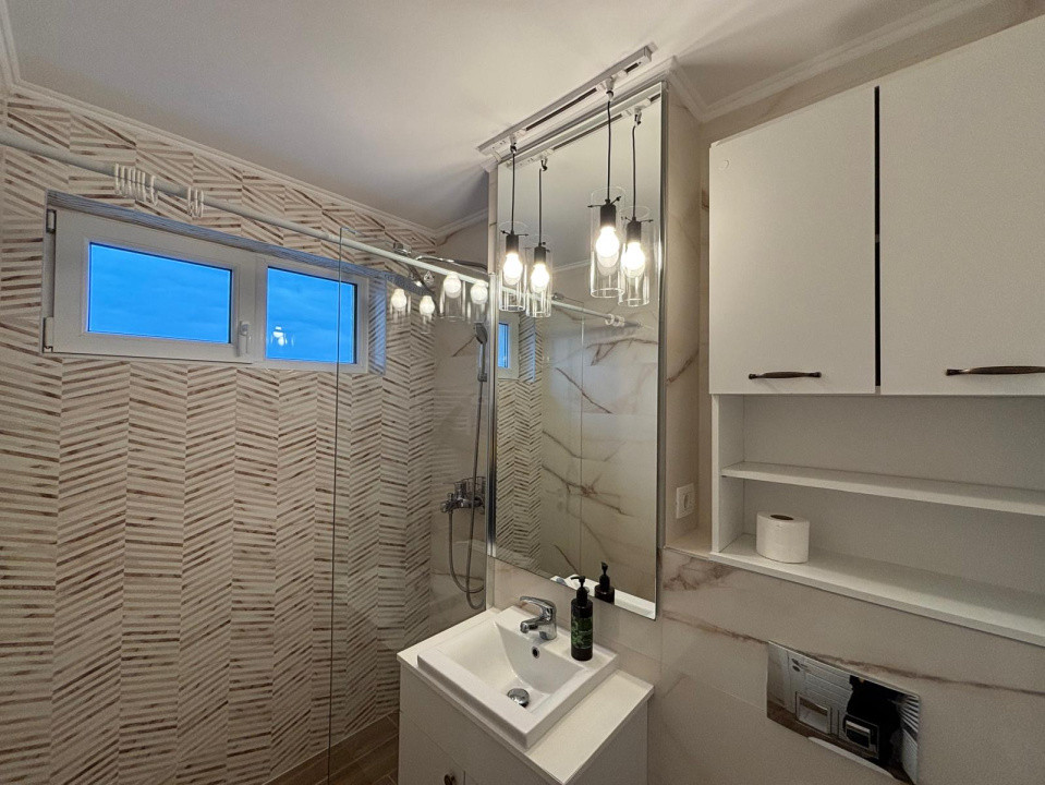 Apartament modern de închiriat –2 camere-  Mihai Viteazu