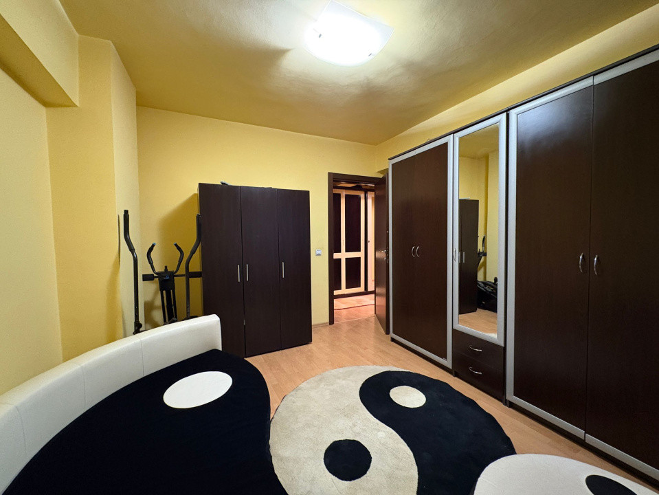 Apartament, 3 camere, decomandat, 74 mp, Centru, Zona KFC