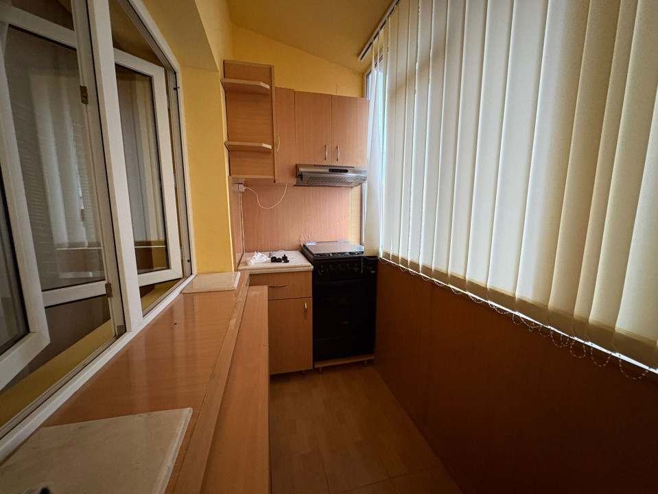 Apartament, 3 camere, decomandat, 74 mp, Centru, Zona KFC