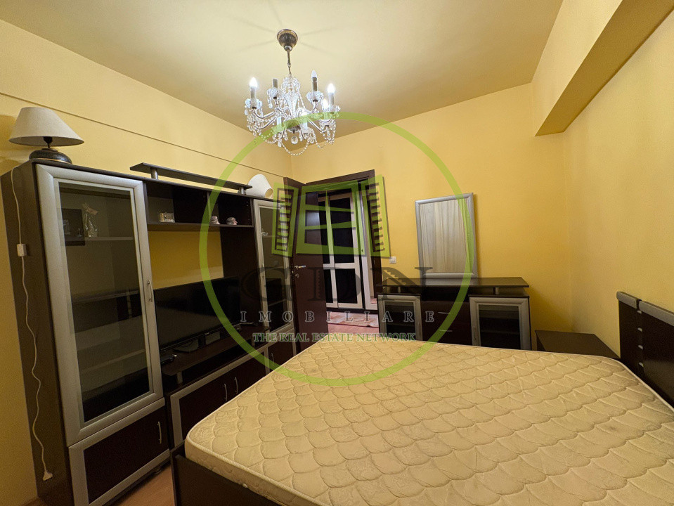 Apartament, 3 camere, decomandat, 74 mp, Centru, Zona KFC