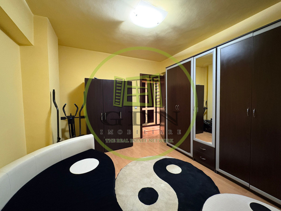 Apartament, 3 camere, decomandat, 74 mp, Centru, Zona KFC