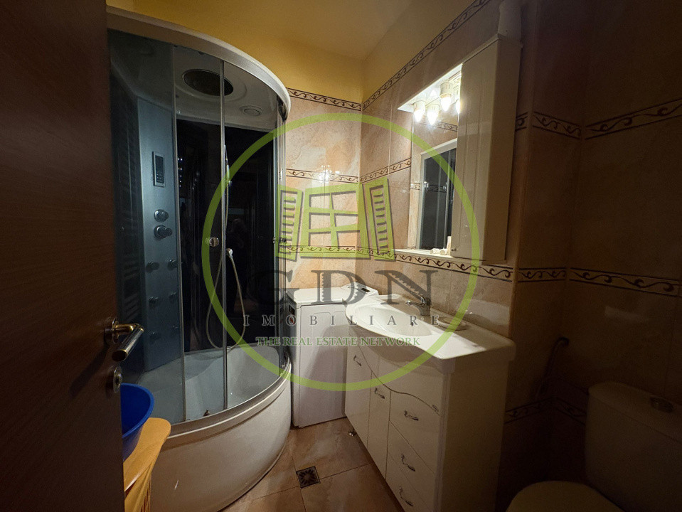 Apartament, 3 camere, decomandat, 74 mp, Centru, Zona KFC