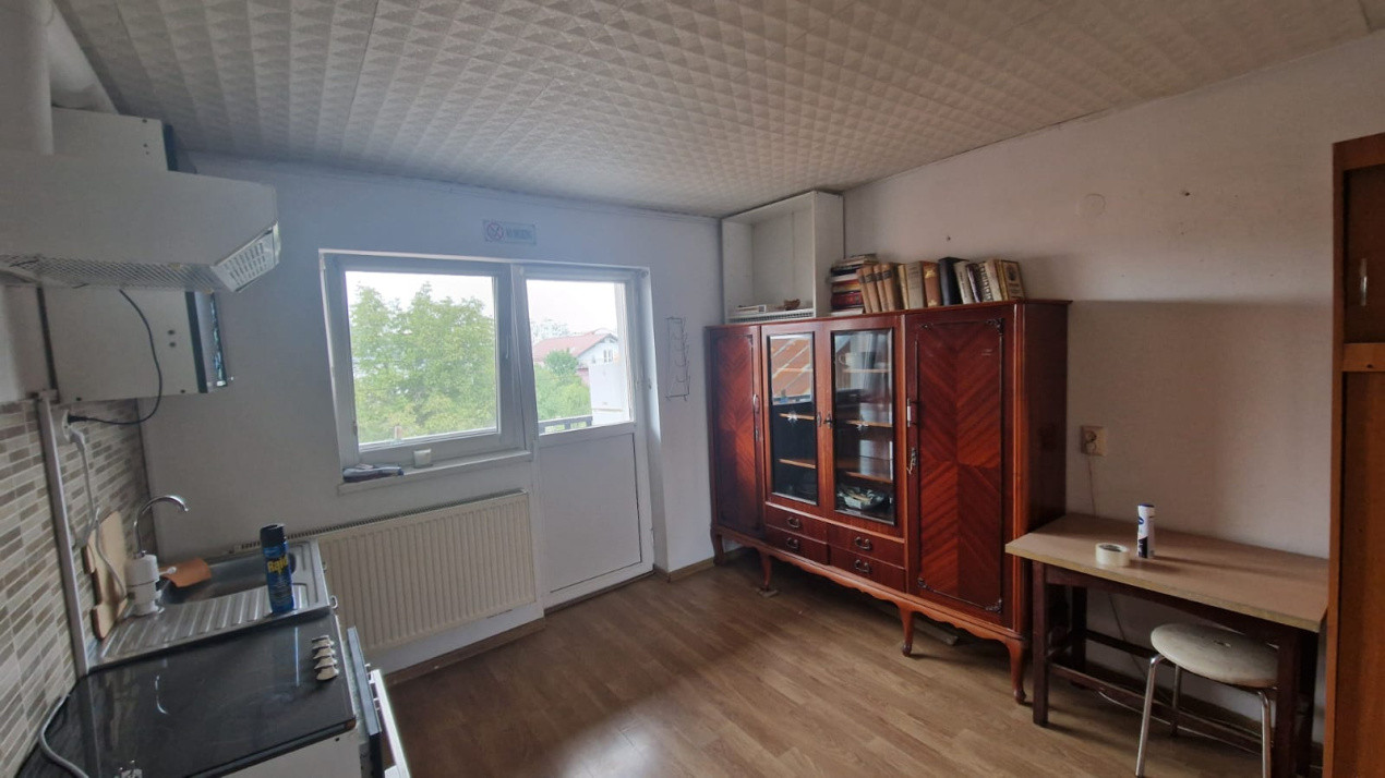 Vila, 120mp, 1 mai, zona Spitalul nr. 1