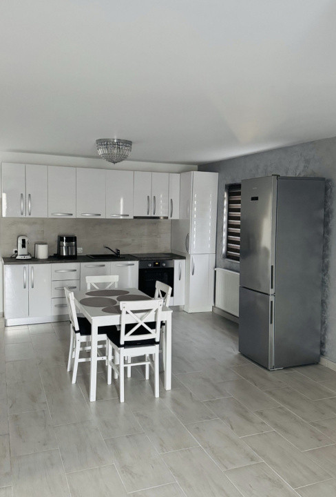 Casa de vânzare 205 mp Golesti