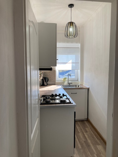 Vanzare - apartament 2 camere — zona restaurant Pronto