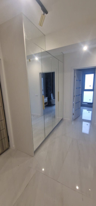 De închiriat apartament 3 camere – prima închiriere - complet mobilat și utilat!