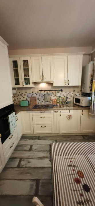 Inchiriere apartament 2 camere pet friendly Tractorul Brașov