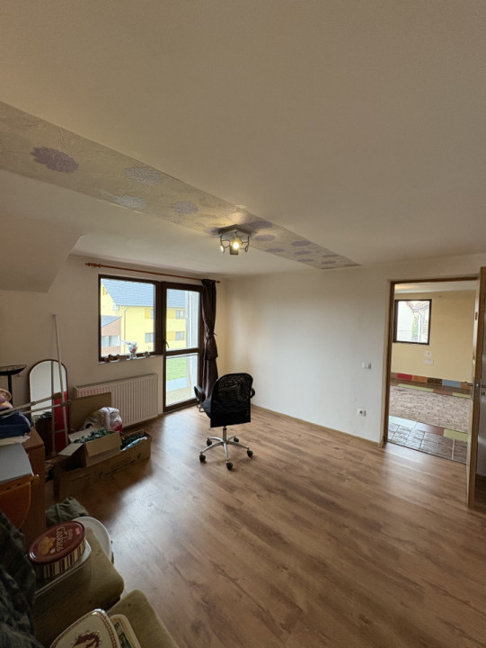 Casă 6 camere P+M+pod de vânzare | 160 mp utili | în Selimbar 