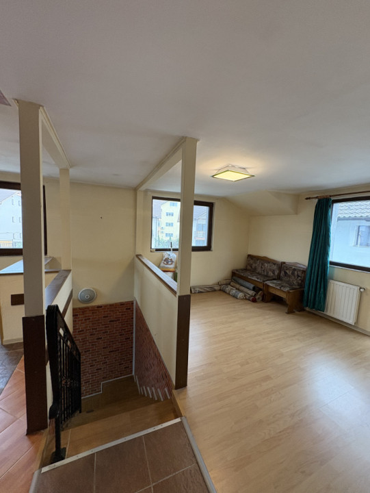Casă 6 camere P+M+pod de vânzare | 160 mp utili | în Selimbar 