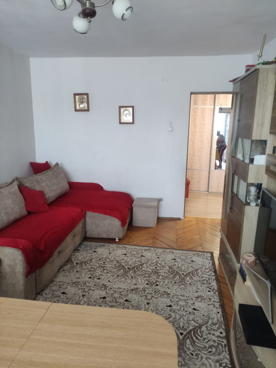 Urgent! De vânzare ap. mobilat, 2 cam., zona Mănăștur, 129500 Eur