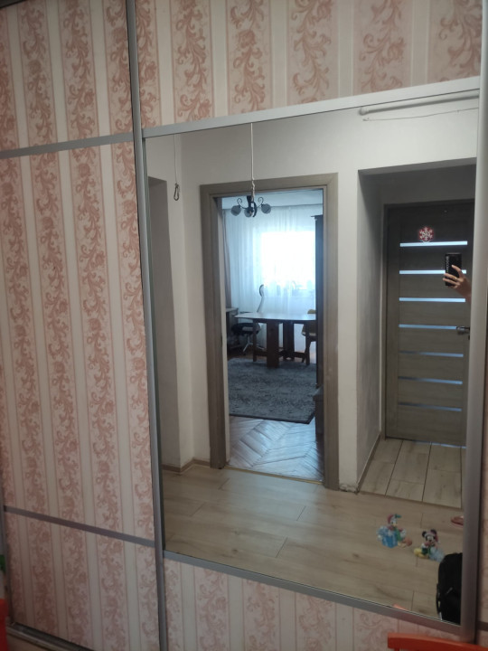 Urgent! De vânzare ap. mobilat, 2 cam., zona Mănăștur, 129500 Eur