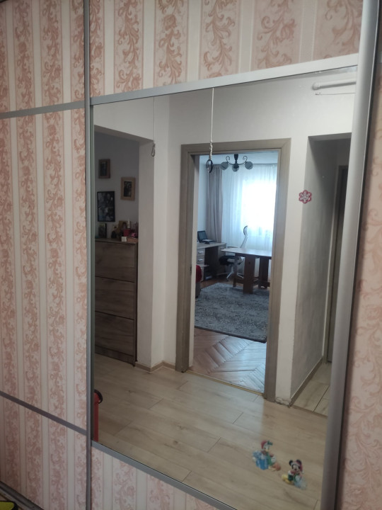 Urgent! De vânzare ap. mobilat, 2 cam., zona Mănăștur, 129500 Eur