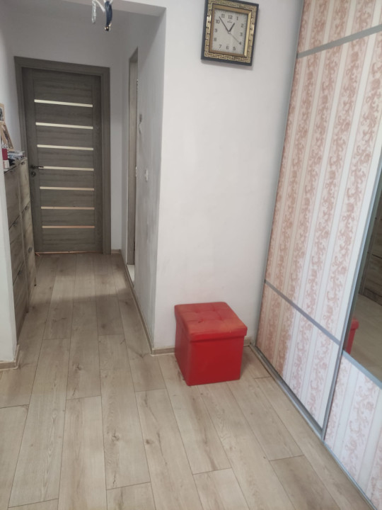 Urgent! De vânzare ap. mobilat, 2 cam., zona Mănăștur, 129500 Eur