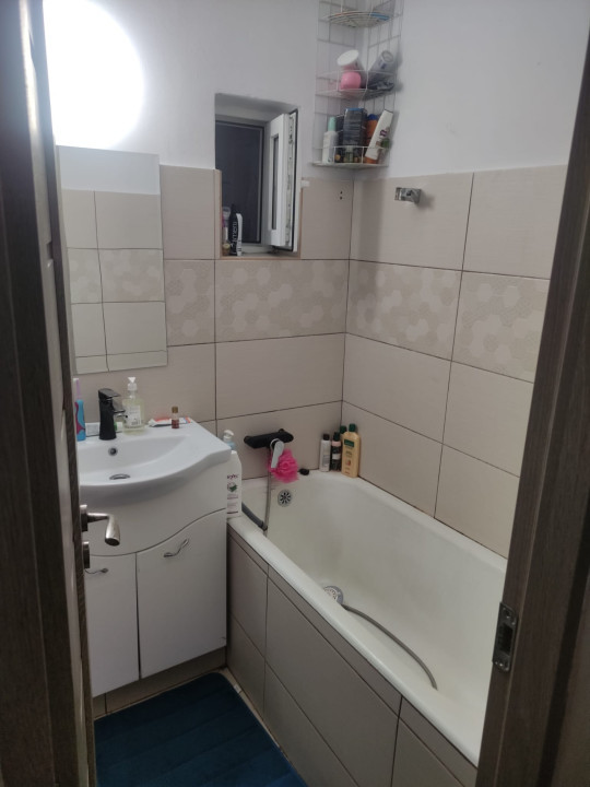 Urgent! De vânzare ap. mobilat, 2 cam., zona Mănăștur, 129500 Eur