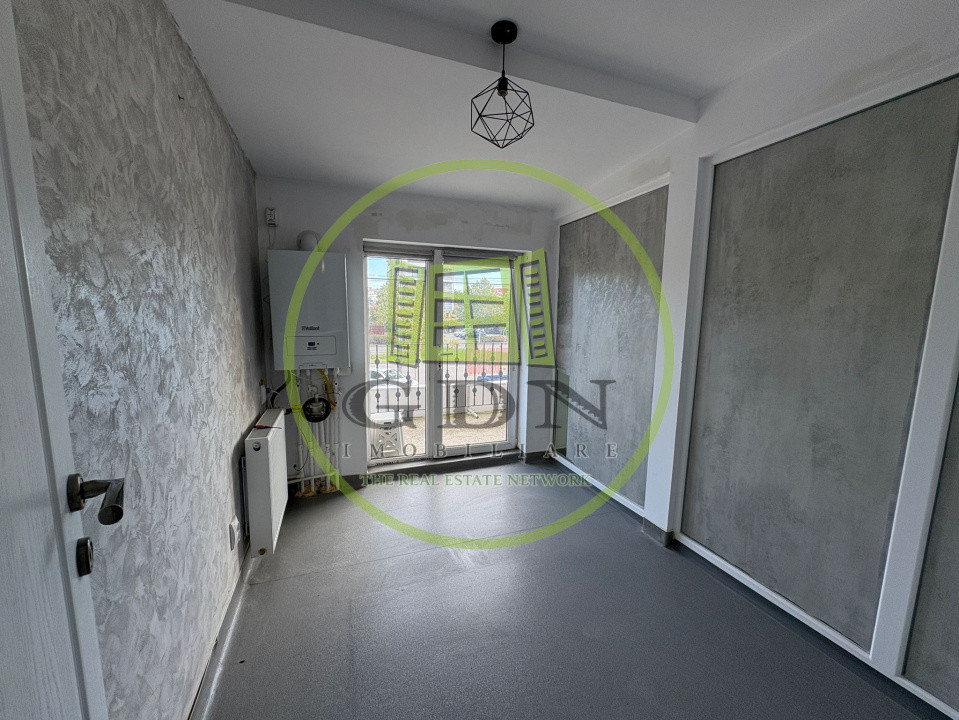 Spatiu comercial, 95 mp, Cartier 1 Mai, Zona Spital Nr. 1