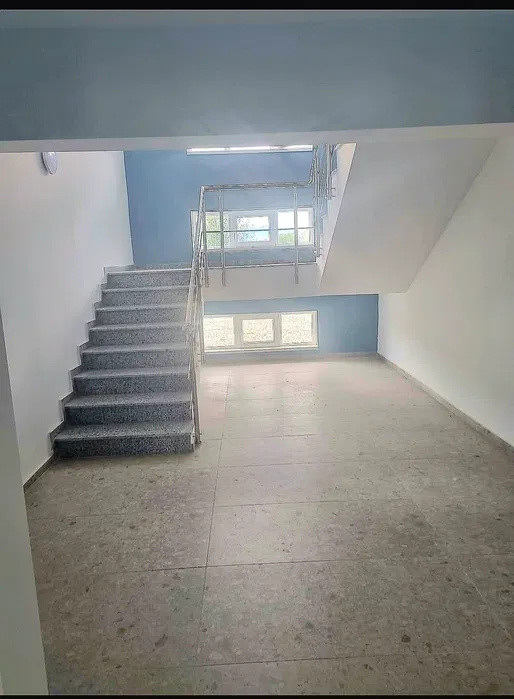 Garsonieră modernă de închiriat