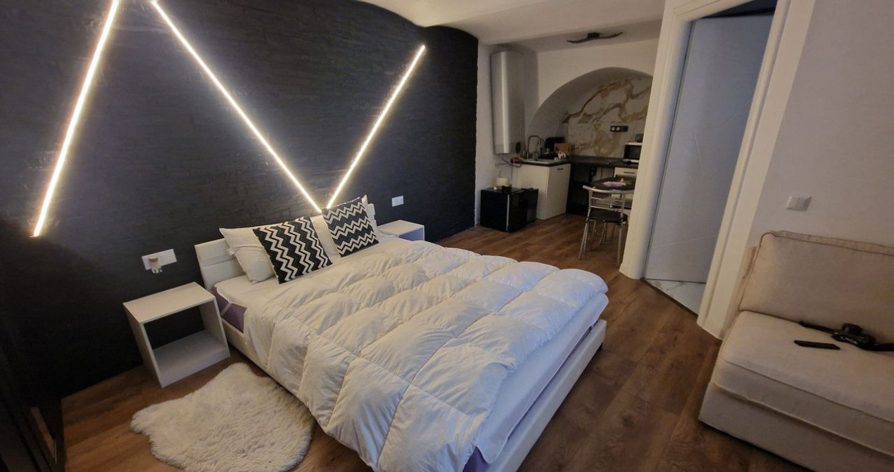 Garsonieră de vânzare | 23 mp | Investiție Smart în Centrul Vechi! 