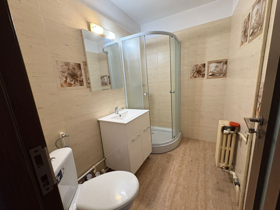 Apartament, semidecomandat, 50 mp, Zona Centrala