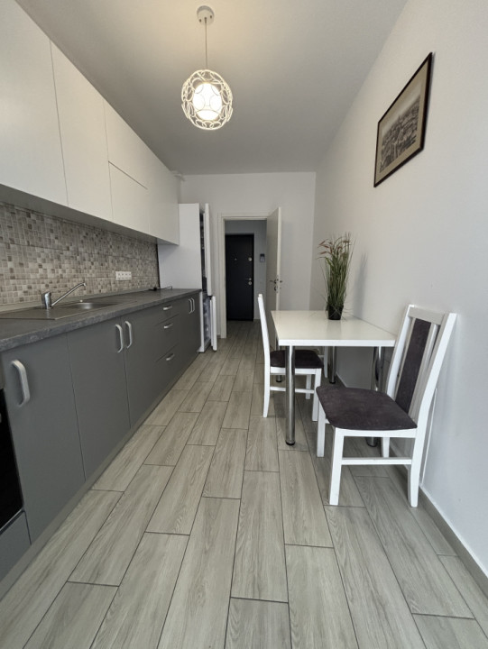 Apartament 2 camere de inchiriat, central