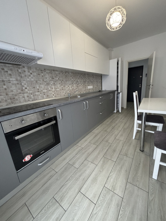 Apartament 2 camere de inchiriat, central