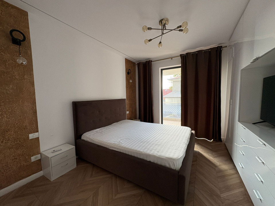 Apartament, 2 camere, decomandat, 67 mp, Zona Facultatii de Medicina